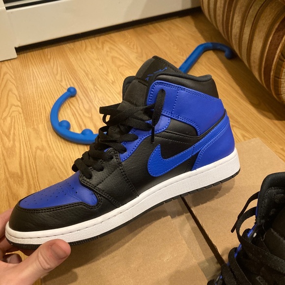 Air Jordan 1 Royal Blue - Picture 4 of 8